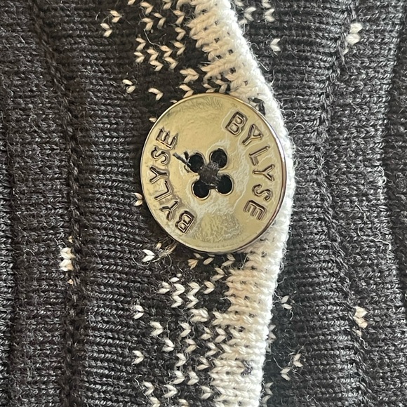 Bylyse Spenard Knit Jacket Cardigan - Picture 2 of 9